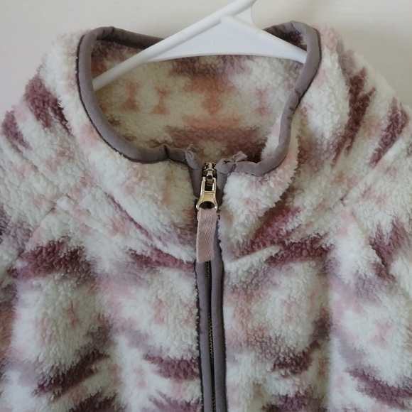 🎉HP🎉 Maurices Fleece Pullover - Picture 3 of 7